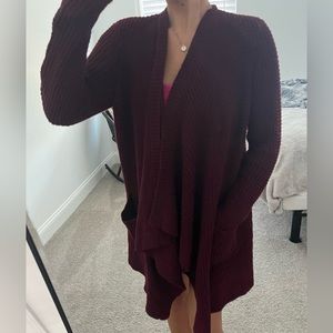 AMERICAN EAGLE CROCHET CARDIGAN